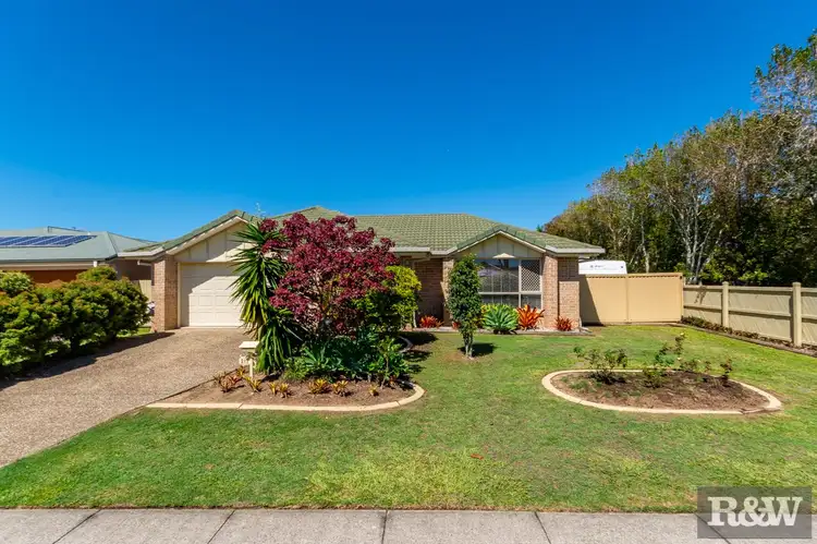 217 Bestmann Road East, Sandstone Point QLD 4511