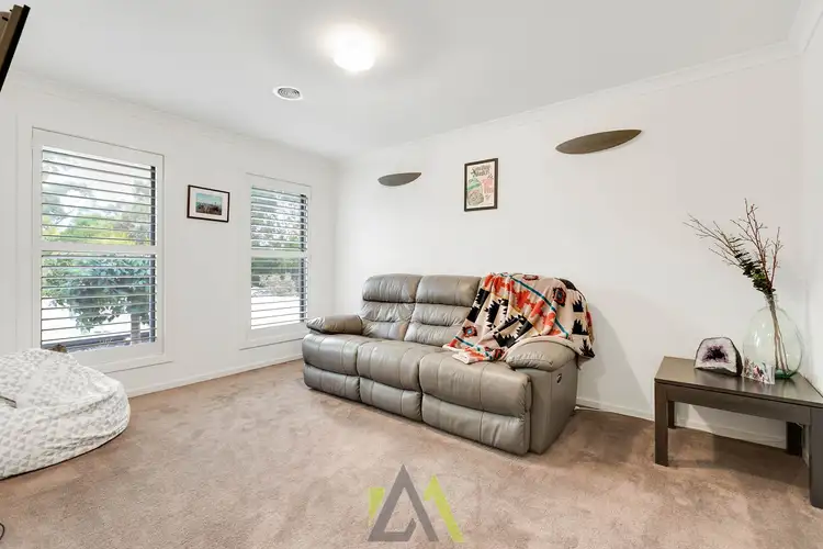 Fifth view of Homely house listing, 21 Tamara Circuit, Langwarrin VIC 3910