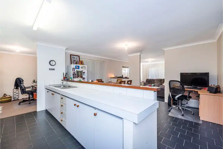 Sixth view of Homely house listing, 9 Warbler Court, High Wycombe WA 6057
