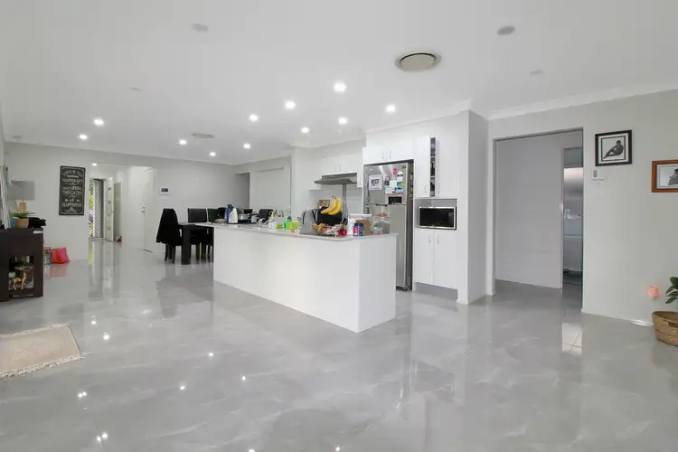 31 Estuary Crescent, The Ponds NSW 2769
