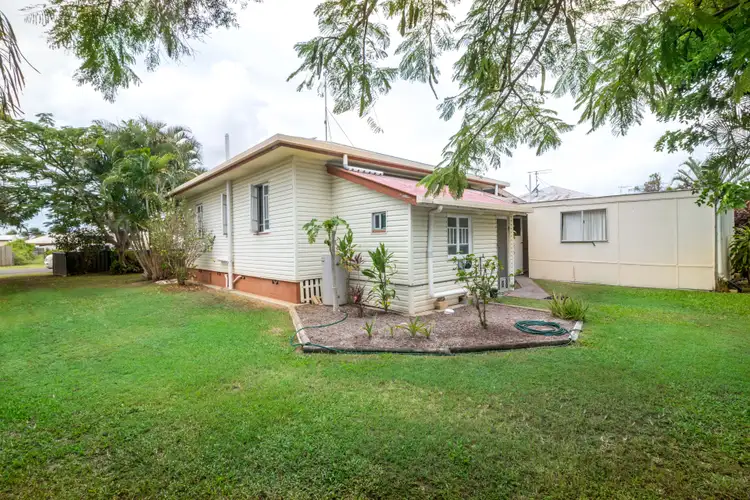 2 Drewe Street, Kepnock QLD 4670