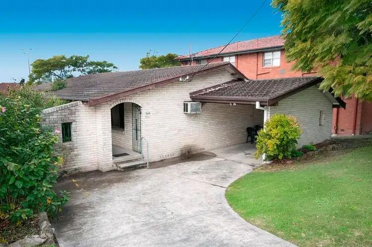 543 Maitland Road, Mayfield NSW 2304