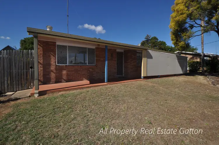 6 Luther Street, Gatton QLD 4343