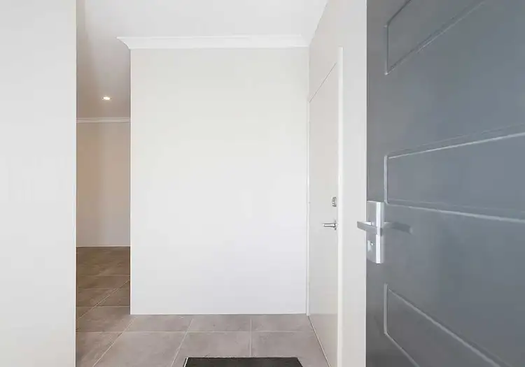 Fifth view of Homely house listing, 2/23 Tia Avenue, High Wycombe WA 6057