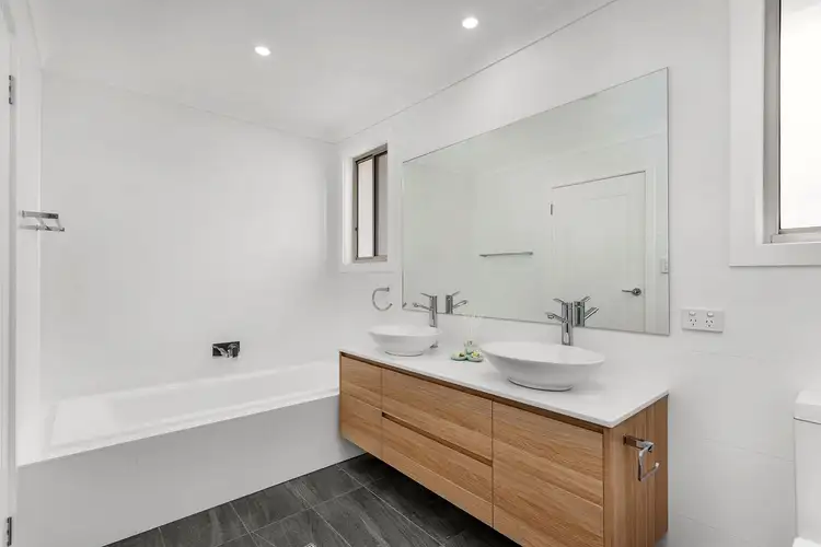 Sixth view of Homely house listing, 17B Swan Loop, Goulburn NSW 2580