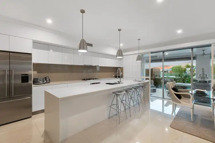 Sixth view of Homely semi-detached listing, 2/7 Great Keppel Crescent, Mountain Creek QLD 4557