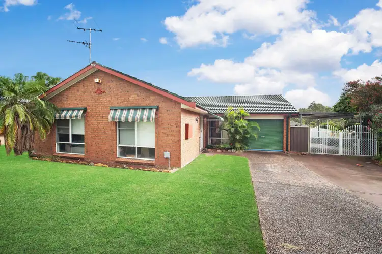 13 Tamar Close, Metford NSW 2323