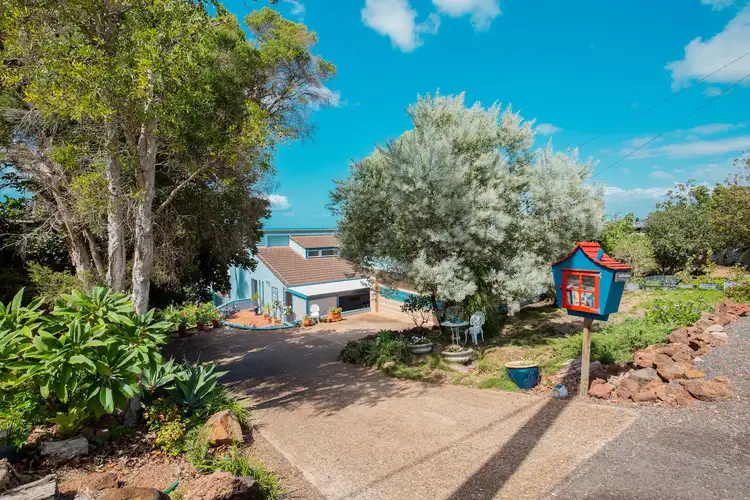 Second view of Homely house listing, 12 Heathwood Crescent, Qunaba QLD 4670