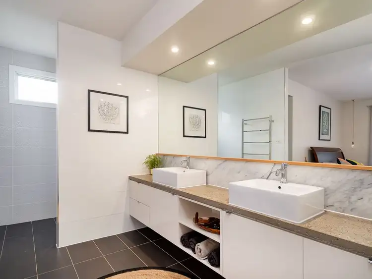 Fifth view of Homely house listing, 34 Plunkett Drive, Lake Albert NSW 2650