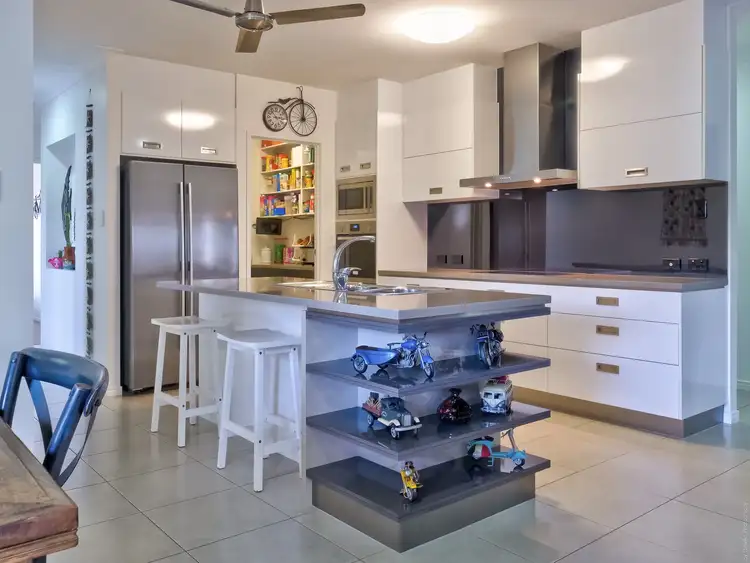 Second view of Homely house listing, 7 Morgan Circuit, Urraween QLD 4655