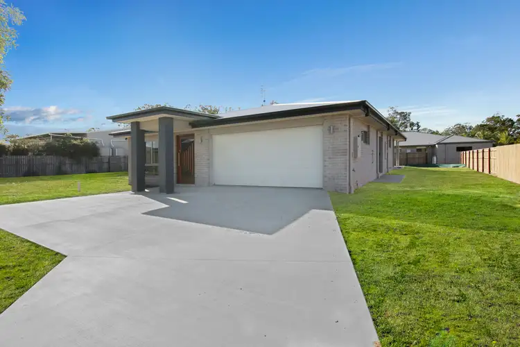 46 Ronaldo Way, Urangan QLD 4655