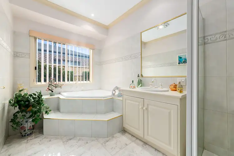 Sixth view of Homely house listing, 8 Woorite Place, Keilor East VIC 3033