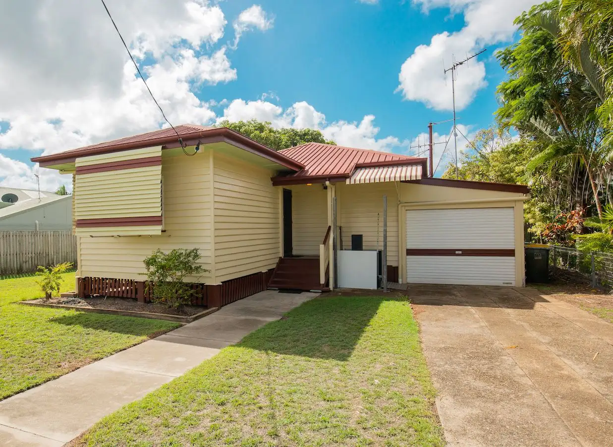 Main view of Homely house listing, 32 Mulgrave St, Bundaberg West QLD 4670