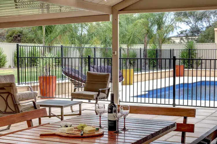 119-121 Mitchell Ave, Murray Bridge SA 5253