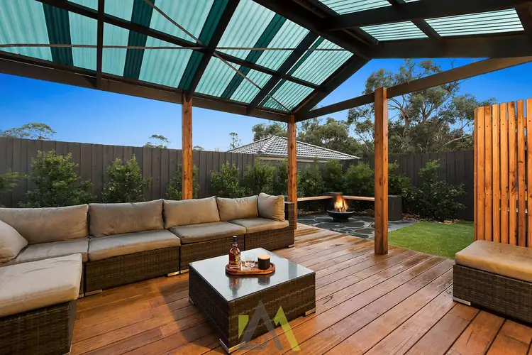 6 Harlaw Court, Langwarrin VIC 3910