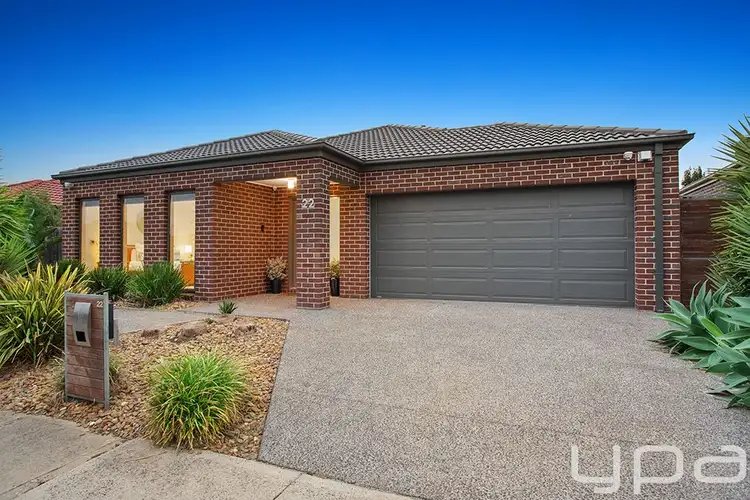 22 Whitetop Drive, Point Cook VIC 3030