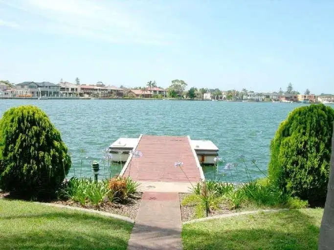 7 James Cook Island, Sylvania Waters NSW 2224