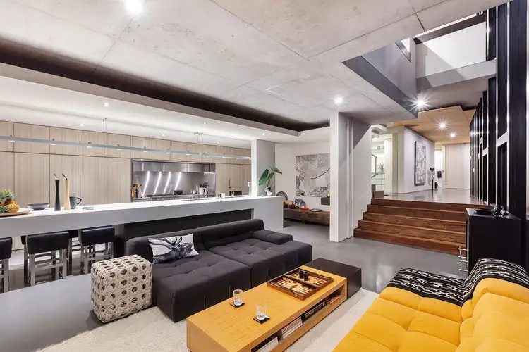 31 Carwoola Crescent, Mooloolaba QLD 4557