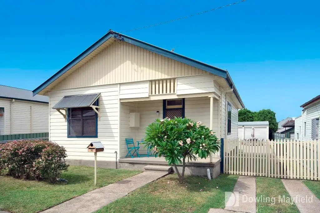 Main view of Homely house listing, 10 Bedford Street, Georgetown NSW 2298