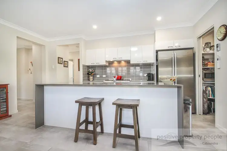 4 Turquoise Place, Caloundra West QLD 4551