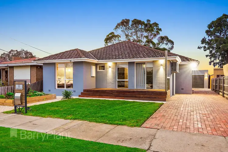 8 Pinaroo Avenue, Sunshine West VIC 3020