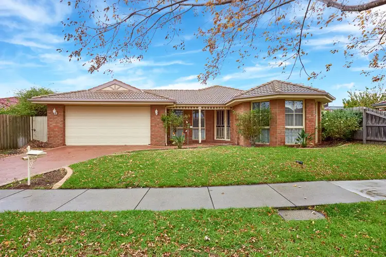4 Hillston Court, Narre Warren South VIC 3805