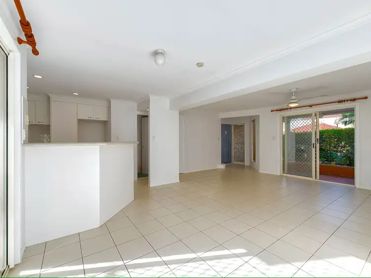 Fifth view of Homely townhouse listing, 4/195 Old Northern Road, Mcdowall QLD 4053