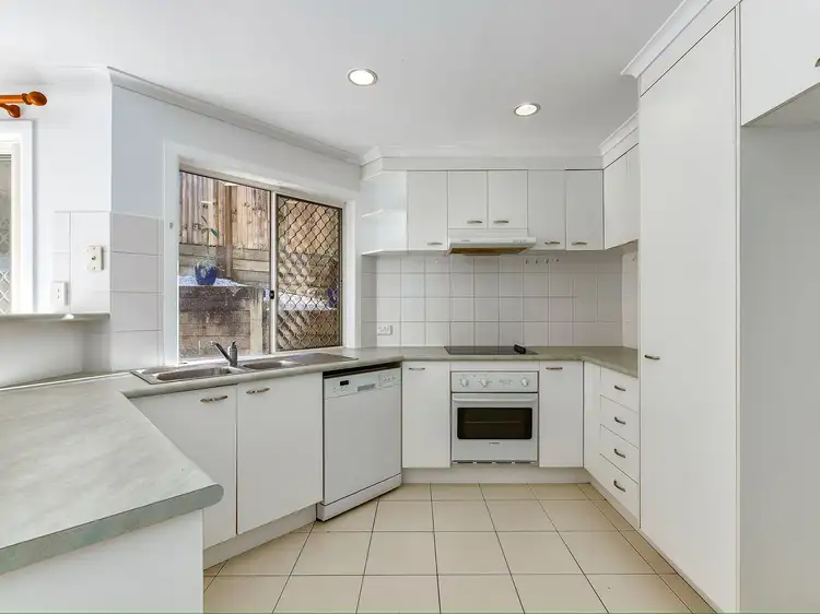 Sixth view of Homely townhouse listing, 4/195 Old Northern Road, Mcdowall QLD 4053