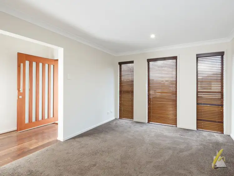 Fourth view of Homely house listing, 4 Berkshire Place, Heathwood QLD 4110