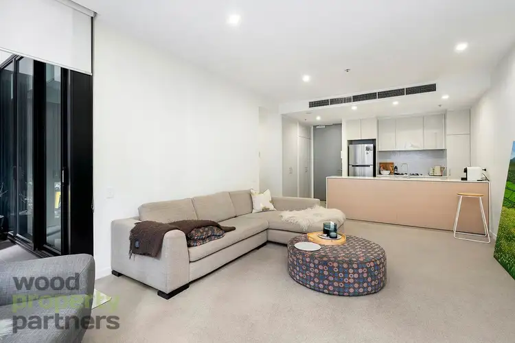 304/70 Queens Road, Melbourne VIC 3004