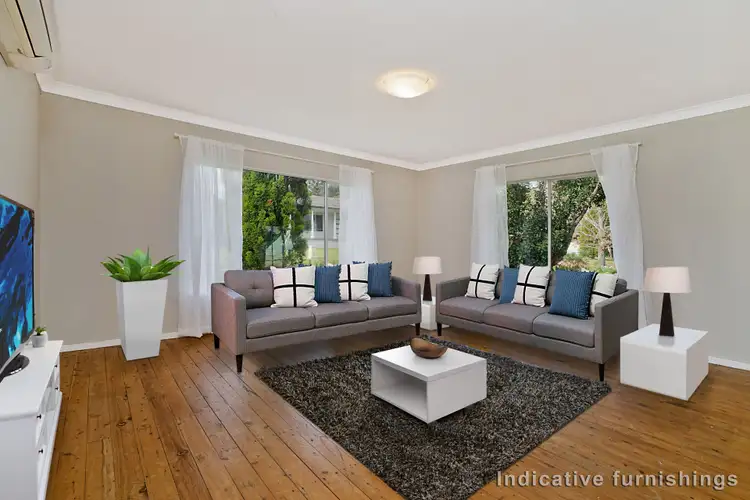 Second view of Homely house listing, 5 Petrie Close, Thornton NSW 2322