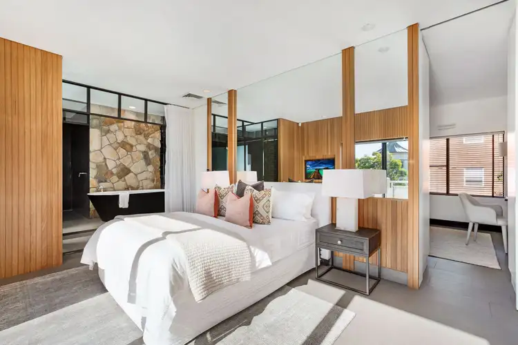 Fifth view of Homely apartment listing, 5/2A Hale Road, Mosman NSW 2088
