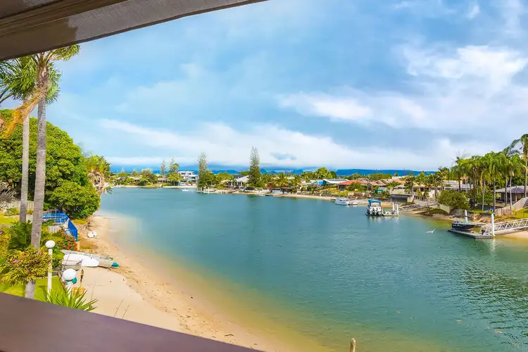 Second view of Homely unit listing, 4/2 Orvieto Avenue, Mermaid Waters QLD 4218
