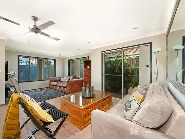 Second view of Homely house listing, 3 Oaklyn Place, Merrimac QLD 4226