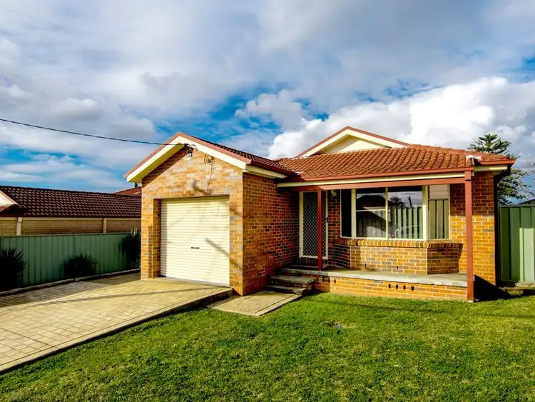 40 Crockett Street, Cardiff South NSW 2285