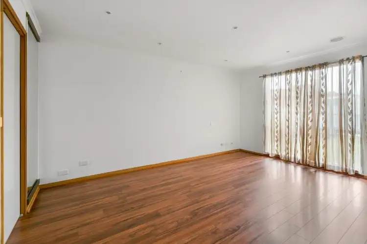 Fourth view of Homely house listing, 3 Beryl Court, Skye VIC 3977