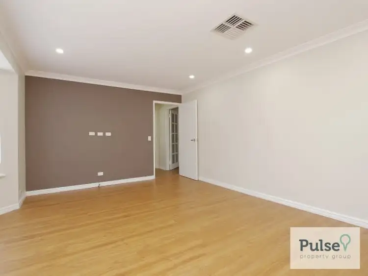 Second view of Homely house listing, 8 Chifley Place, Huntingdale WA 6110