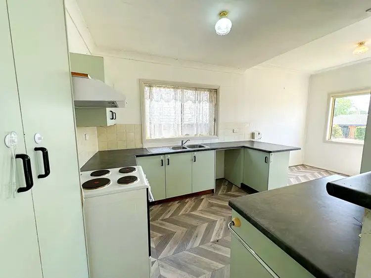 Fifth view of Homely house listing, 10 Lucy St, Kingswood NSW 2747