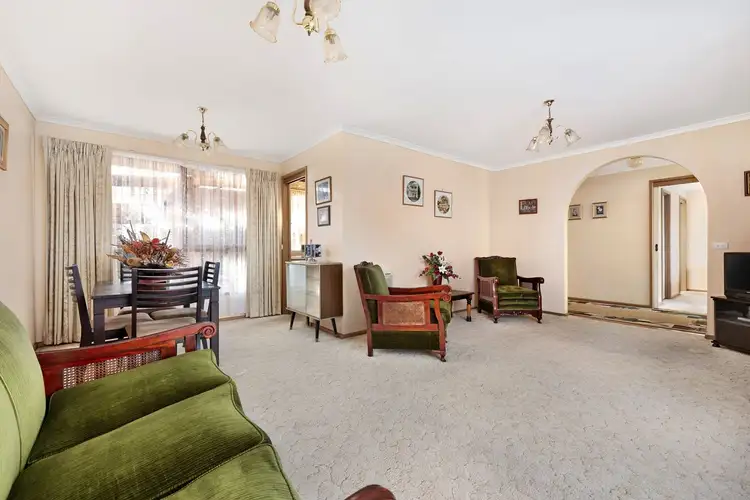 Second view of Homely house listing, 6 Partridge Cres, Carrum Downs VIC 3201