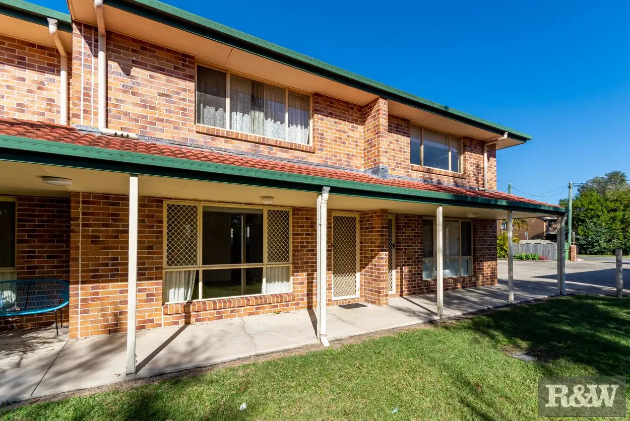 Main view of Homely unit listing, 2/5 Battersby Street, Caboolture QLD 4510