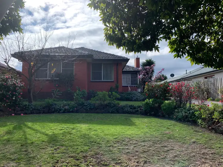 12 Etka Avenue, Keilor East VIC 3033