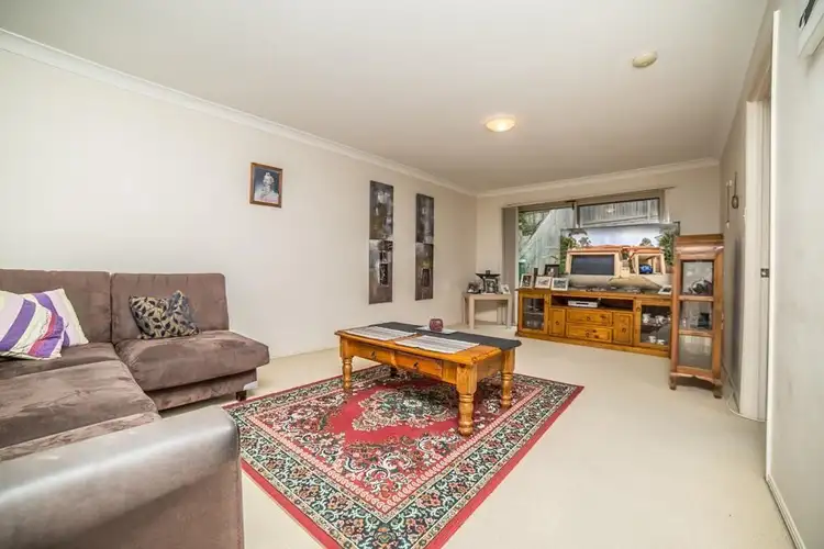 2/6 Marybeth Crescent, Molendinar QLD 4214