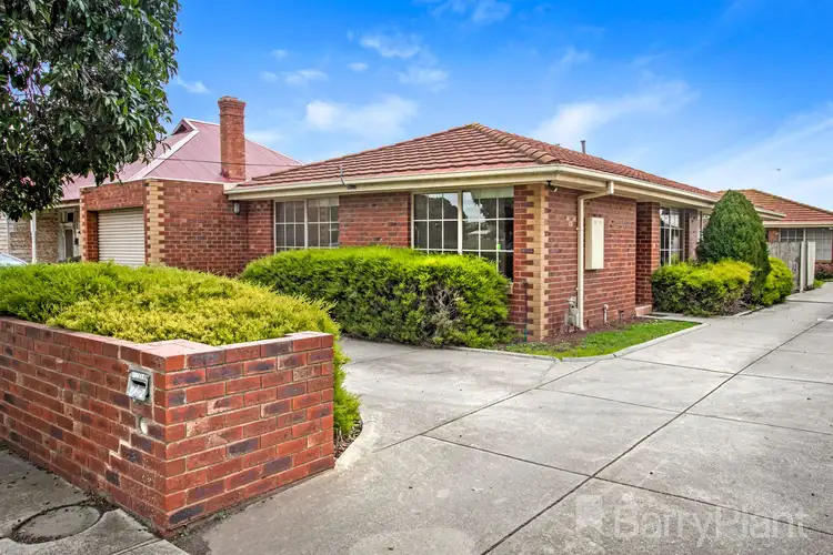 1/9 Watt Street, Sunshine VIC 3020
