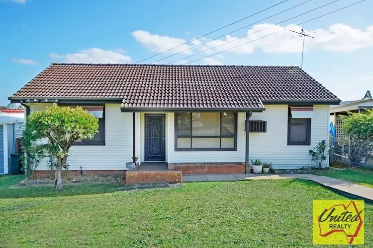 7 Streeton Avenue, Mount Pritchard NSW 2170