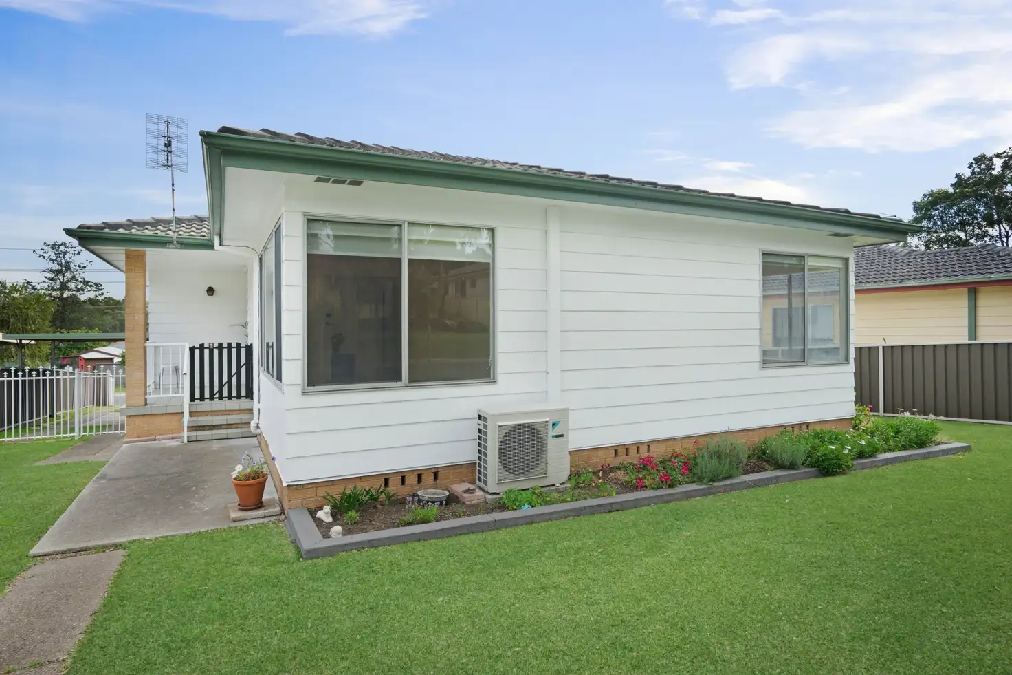 Main view of Homely house listing, 3 Petrie close, Thornton NSW 2322