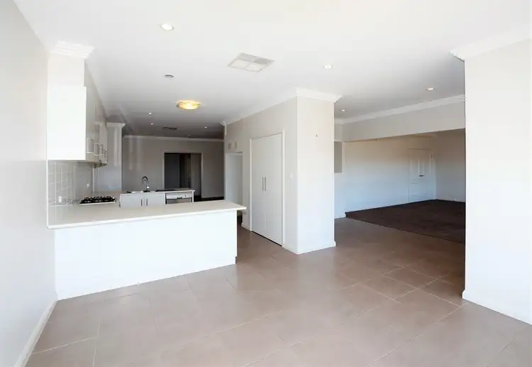 Fifth view of Homely house listing, 37 Kansas Drive, Tolland NSW 2650