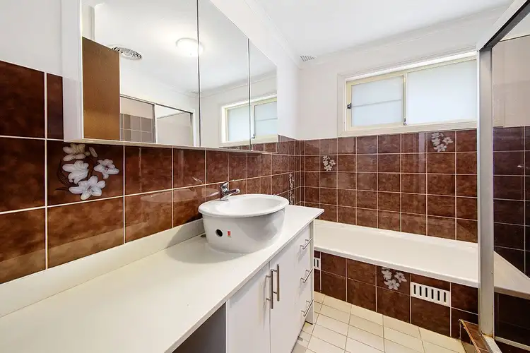 Fourth view of Homely house listing, 4 Tilba Place, Yarrawarrah NSW 2233