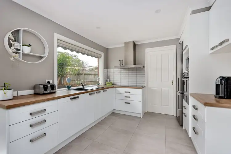 Fourth view of Homely house listing, 11 Orsett Court, Carrum Downs VIC 3201