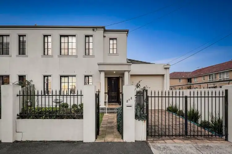2/2 Mantell Street, Moonee Ponds VIC 3039