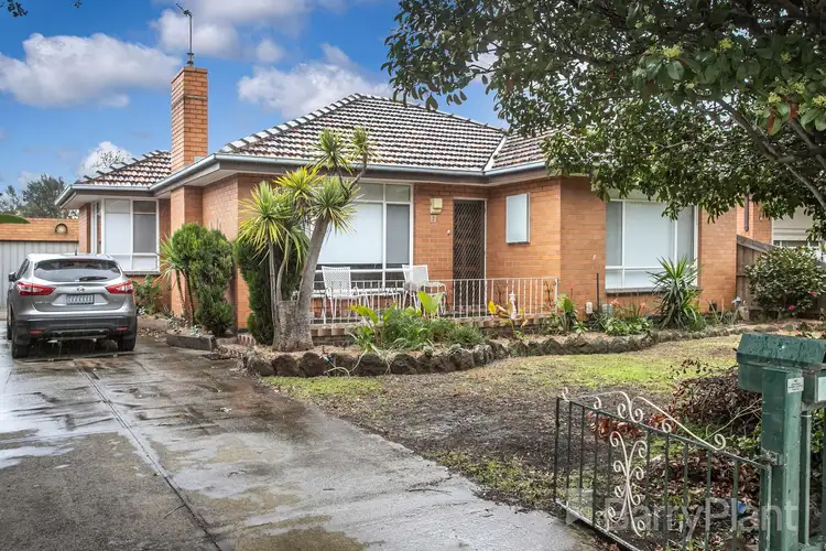 17 Krambruk Street, Sunshine West VIC 3020